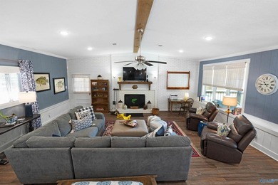 If you are looking for the perfect lake getaway THIS IS THE ONE! - photo 18