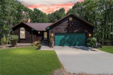 Truman Lake Home For Sale in Clinton Missouri