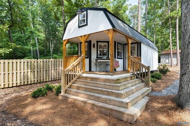 If you are looking for the perfect lake getaway THIS IS THE ONE! - photo 43