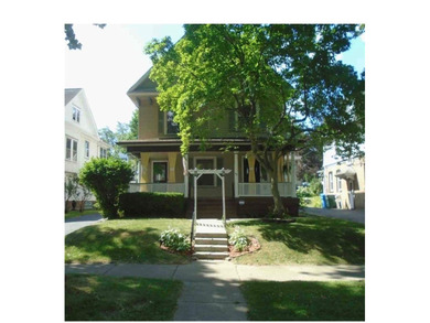 Solid 3-unit investment opportunity in Rochester's 14613, just - photo 1