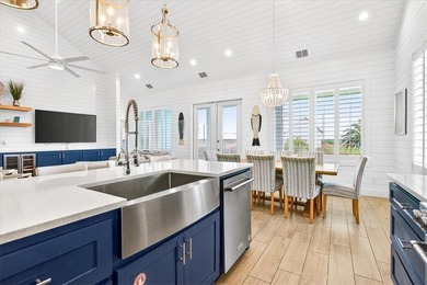 Exquisite home with a coastal flair located in the popular Royal - photo 10