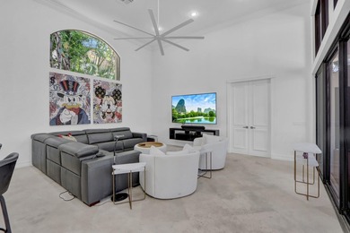 GOLF MEMBERSHIP AVAILABLE! This elegant one-story courtyard - photo 14