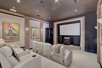 GOLF MEMBERSHIP AVAILABLE! This elegant one-story courtyard - photo 15