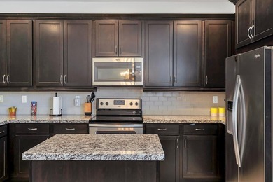 Welcome Home to this Fantastic Tri-Level 3BR/3.5BA Townhome! - photo 15