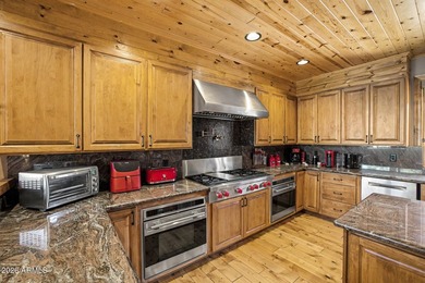 Escape to luxury in this stunning 4,920 sqft mountain cabin - photo 16