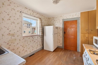Welcome to this charming 2 bedroom, 1 bath Cape Cod located in - photo 16