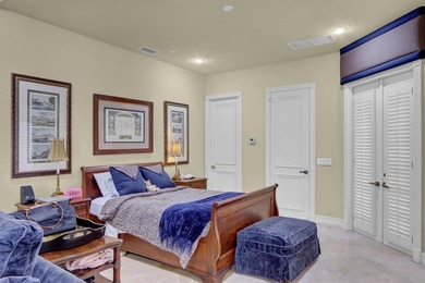 GOLF MEMBERSHIP AVAILABLE! This elegant one-story courtyard - photo 26