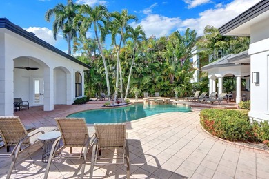 GOLF MEMBERSHIP AVAILABLE! This elegant one-story courtyard - photo 30