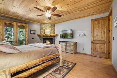 Escape to luxury in this stunning 4,920 sqft mountain cabin - photo 43