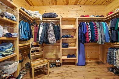 Escape to luxury in this stunning 4,920 sqft mountain cabin - photo 47