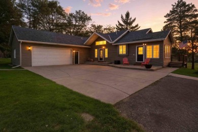 Lake Home For Sale in Crosslake, Minnesota
