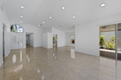 Great opportunity in Palomar at Boca Pointe. This true 3-bedroom - photo 11