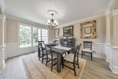 Welcome home to a truly exceptional combination of luxury - photo 12