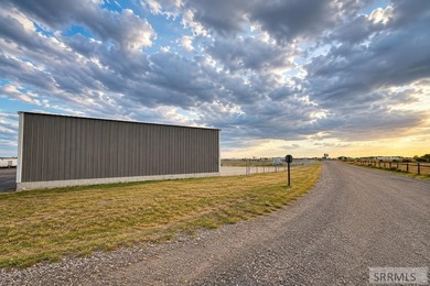 Rare opportunity to own your own aircraft hangar at the Rigby - photo 16