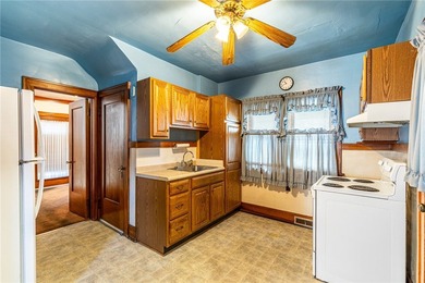 Another Rockin' Rochester Property! Grandma's House is finally - photo 23