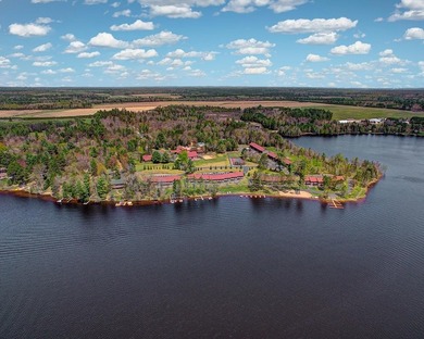 Your Eagle River Chain getaway awaits at Wild Eagle Lodge! This - photo 23
