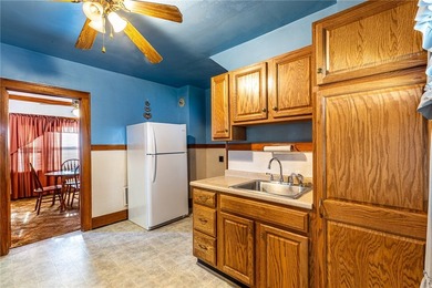 Another Rockin' Rochester Property! Grandma's House is finally - photo 24