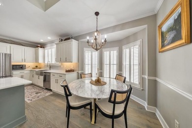 Welcome home to a truly exceptional combination of luxury - photo 24