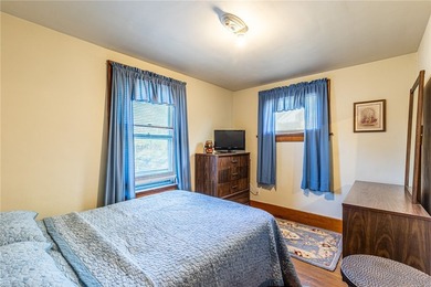 Another Rockin' Rochester Property! Grandma's House is finally - photo 32
