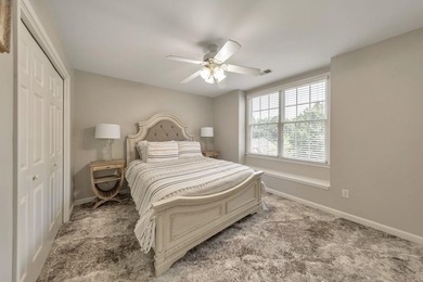 Welcome home to a truly exceptional combination of luxury - photo 40