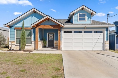 Lake LBJ Home For Sale in Kingsland Texas