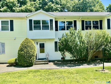 This beautifully updated 3-bedroom, 2 full baths, 1 half bath - photo 2