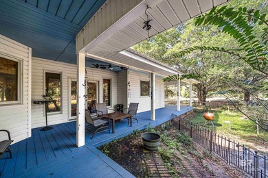 The best of country living with city convenience can be found at - photo 44