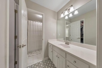 Welcome home to a truly exceptional combination of luxury - photo 45