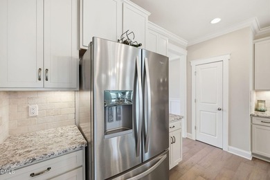 Welcome to like-new living in Burlington's highly desirable - photo 10
