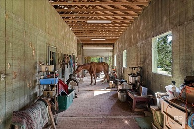 The best of country living with city convenience can be found at - photo 56