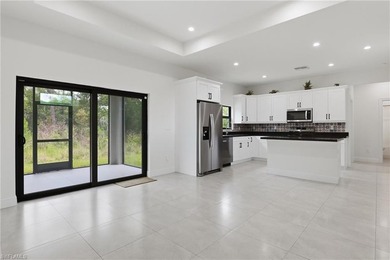 JUST REDUCED FOR A QUICK SALE, MOTIVATED SELLER! HOME IS FRESHLY - photo 11
