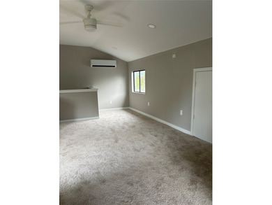 Cozy cabin newly renovated and remodeled. 2 - 2 designed with - photo 14
