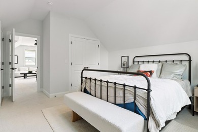 Welcome to the Oxford by GreenTech Homes, where timeless design - photo 38