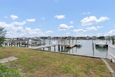 Completely gutted and renovated waterfront Banks Channel condo - photo 41