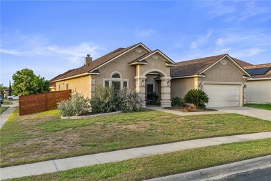 Beautifully designed one-story home in desirable Northwest - photo 2