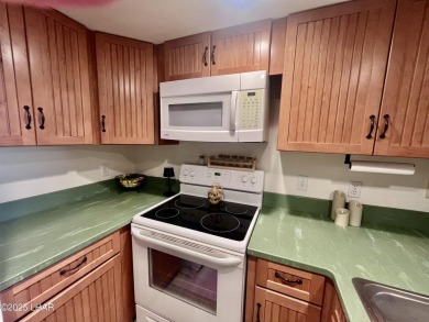 Impressive Lake View and Sunsets from this Condo Live the Lake