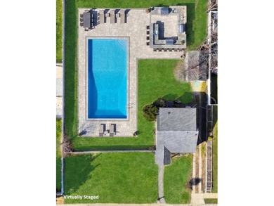 Welcome to this sun-drenched, impeccably maintained 3-bedroom, 2 - photo 17