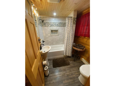 Escape to the beauty and tranquility of the Adirondacks in this - photo 19