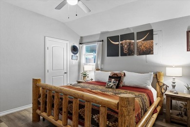 Welcome to the Reel Lazy Lake House, a fully furnished - photo 27