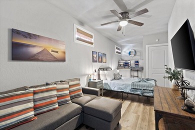 Welcome to the Reel Lazy Lake House, a fully furnished - photo 29