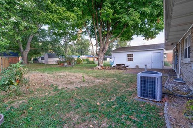Welcome home! This 3-bedroom, 2-bath gem in Newburgh offers - photo 31