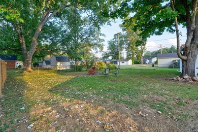 Welcome home! This 3-bedroom, 2-bath gem in Newburgh offers - photo 34