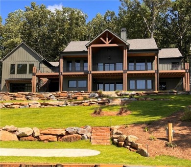 Lake Home For Sale in Dadeville, Alabama