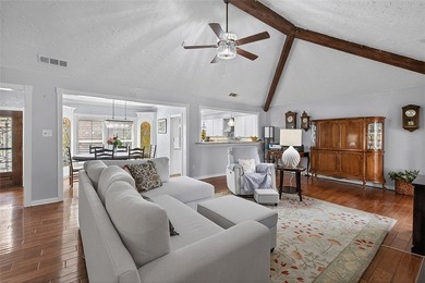 From the moment you walk in, this beautiful home is sure to - photo 5