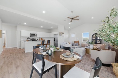 Welcome to the Hamilton floor plan by Liberty Communities! This - photo 9