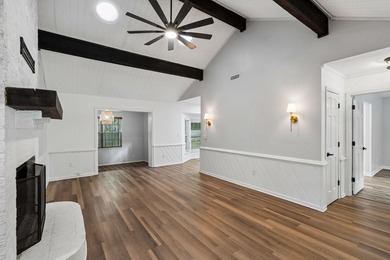 Discover this wonderful three-bedroom, two-bathroom brick ranch - photo 13