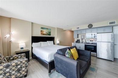 Endless Views from the comfort of your bed. This 5th floor condo - photo 4