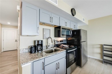 Endless Views from the comfort of your bed. This 5th floor condo - photo 8