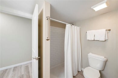 Endless Views from the comfort of your bed. This 5th floor condo - photo 10