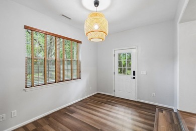 Discover this wonderful three-bedroom, two-bathroom brick ranch - photo 25
